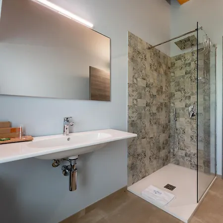 Dellavalle By Interhome *